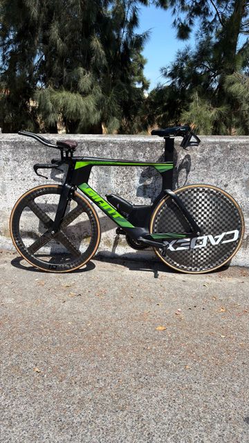 Used Giant Trinity Advanced Pro 1 2019 2019 Road & Gravel, Black — image 2 of 23