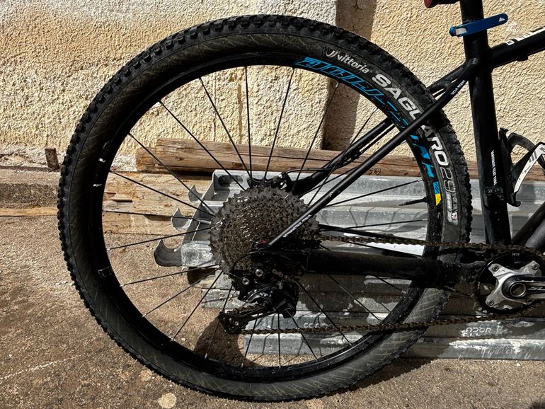 Gebrauchtes Canyon Grand canyon:on Shimano Deore XT 2017 Mountainbike, Schwarz — Bild 7 von 18