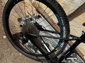 Canyon Grand canyon:on Shimano Deore XT 2017 Mountainbike de segunda mano, Negro — imagen 10 de 18
