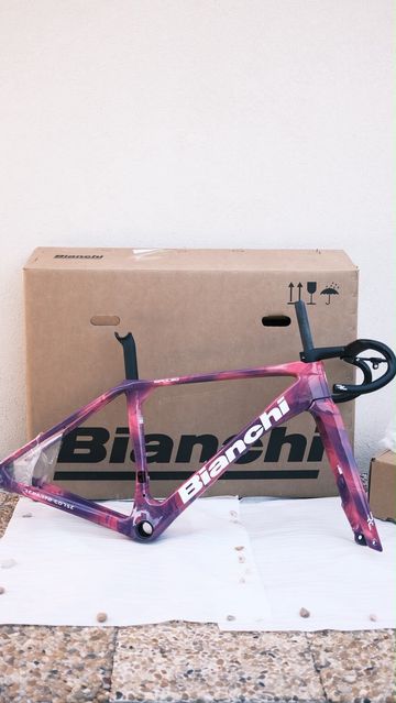 Used Bianchi Impulso Frameset 2026 Road & Gravel, Purple — image 3 of 15