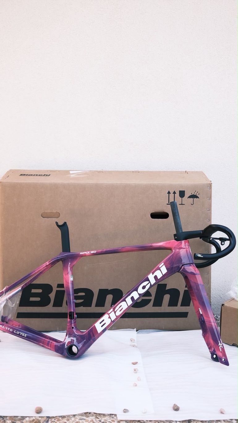 Bianchi Impulso Frameset 2026 Road & Gravel d'occasion — image 6 sur 15
