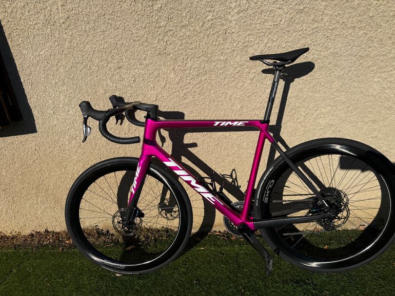 Time Custom SRAM Force eTap AXS 2024 Road & Gravel d'occasion — image 2 sur 14