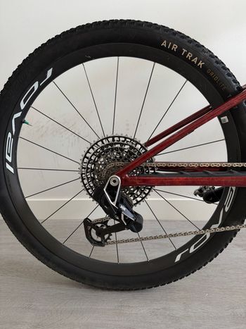 Gebrauchtes Specialized Epic SRAM XX1 Eagle AXS 2025 Mountainbike, Rot — Bild 8 von 9