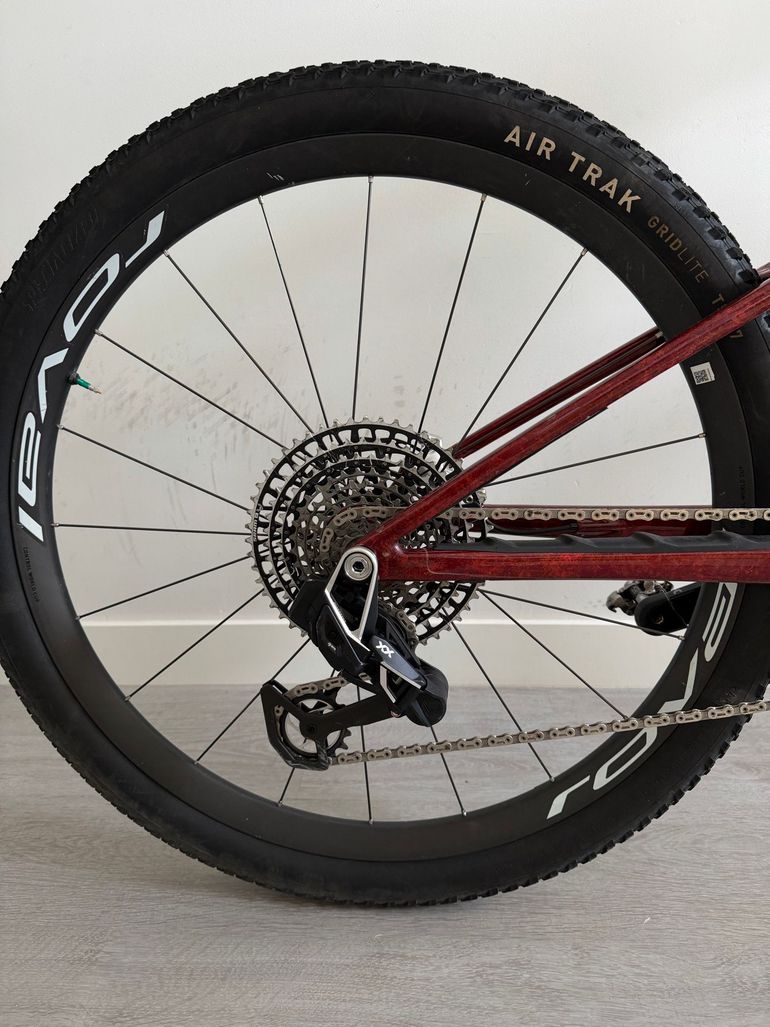 Gebrauchtes Specialized Epic SRAM XX1 Eagle AXS 2025 Mountainbike, Rot — Bild 8 von 9