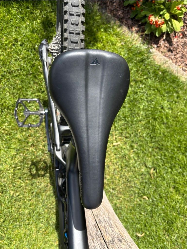 Used YT Custom Frameset 2024 Mountainbike, Black — image 7 of 9