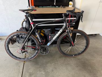 Used Giant Defy Advanced 3 (Compact) 2011 2011 Road & Gravel