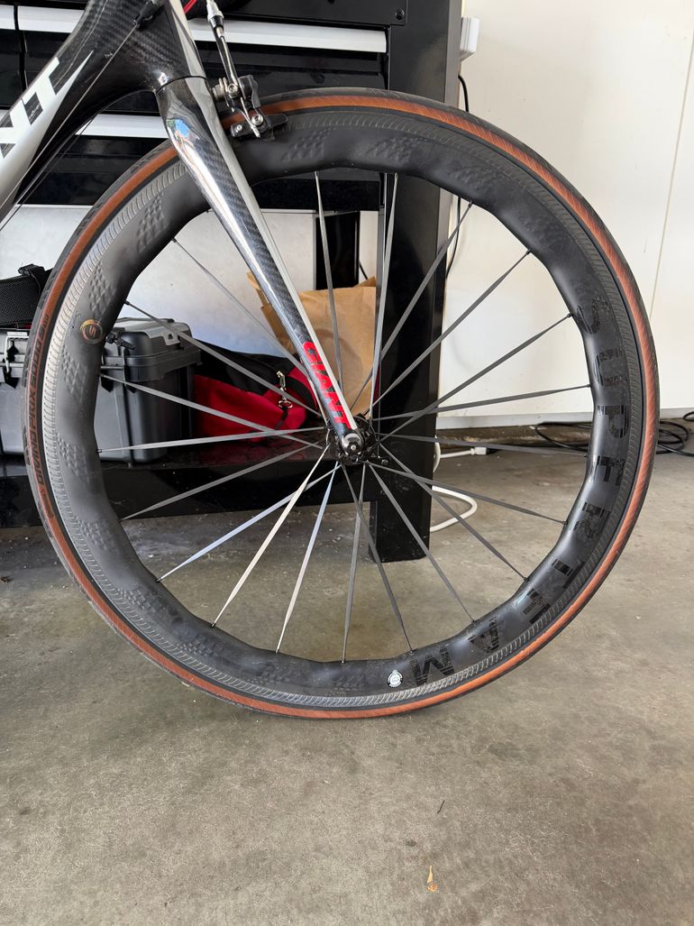 Used Giant Defy Advanced 3 (Compact) 2011 2011 Road & Gravel, Black — image 3 of 3
