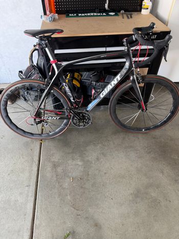 Used Giant Defy Advanced 3 (Compact) 2011 2011 Road & Gravel, Black — image 2 of 3