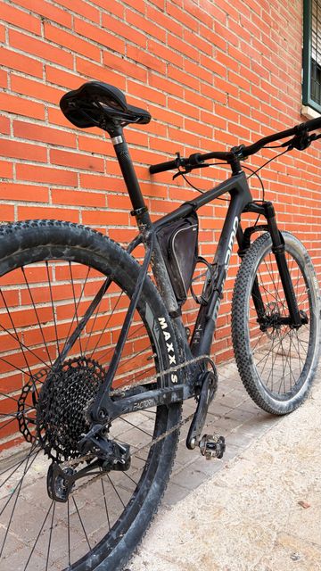 Used Megamo FACTORY 30 2023 2023 Mountainbike, Black, 29 — image 4 of 5