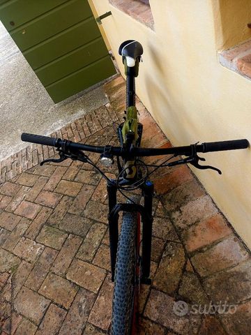 Scott Scale Shimano Deore XT 2023 2023 Mountainbike usato, Verde — immagine 6 di 6
