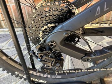 Haibike Allmtn Microshift AdventX 2024 Mountainbike d'occasion — image 52 sur 69