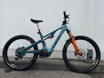 Gebrauchtes Canyon Spectral:ON CF 9 2022 2022 Mountainbike, Blau — Bild 12 von 20