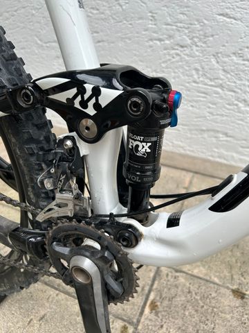 Used Liv Pique 2 2018 2018 Mountainbike, White, 27.5 — image 5 of 6