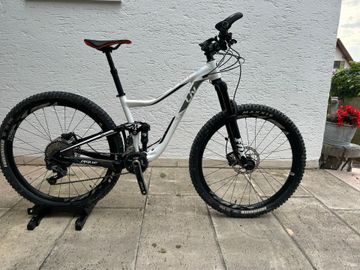 Used Liv Pique 2 2018 2018 Mountainbike, White, 27.5 — image 6 of 6