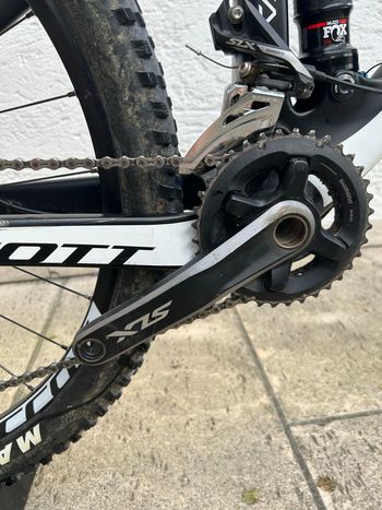 Used Scott Spark 720 2017 2017 Mountainbike, Black, 27.5 — image 4 of 7