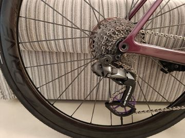 Gebrauchtes Canyon Ultimate Shimano Ultegra Di2 2023 Road & Gravel, Violett — Bild 4 von 9