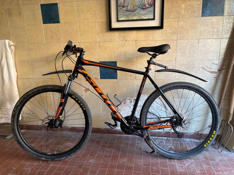 Używany Scott Aspect 950 black/orange 2018 2018 MTB