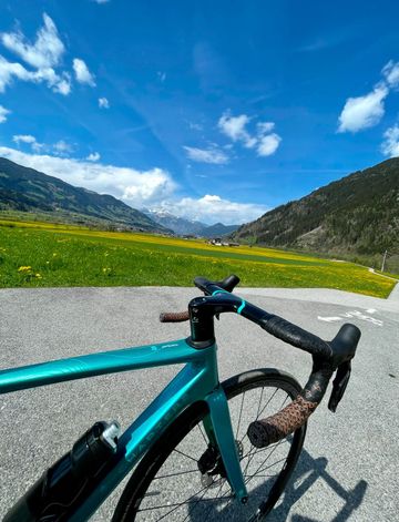 Used Chapter2 TOA Shimano Ultegra Di2 2022 Road & Gravel, Blue — image 4 of 9