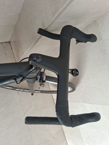 Używany Trek Émonda SL 6 2015 2015 Road & Gravel — zdjęcie 4 z 13