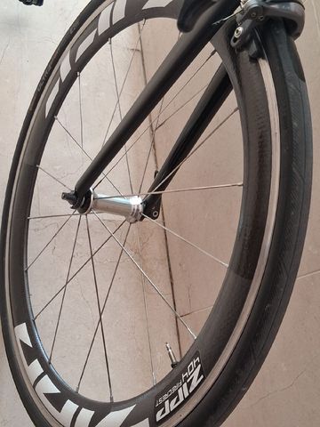 Używany Trek Émonda SL 6 2015 2015 Road & Gravel — zdjęcie 5 z 13