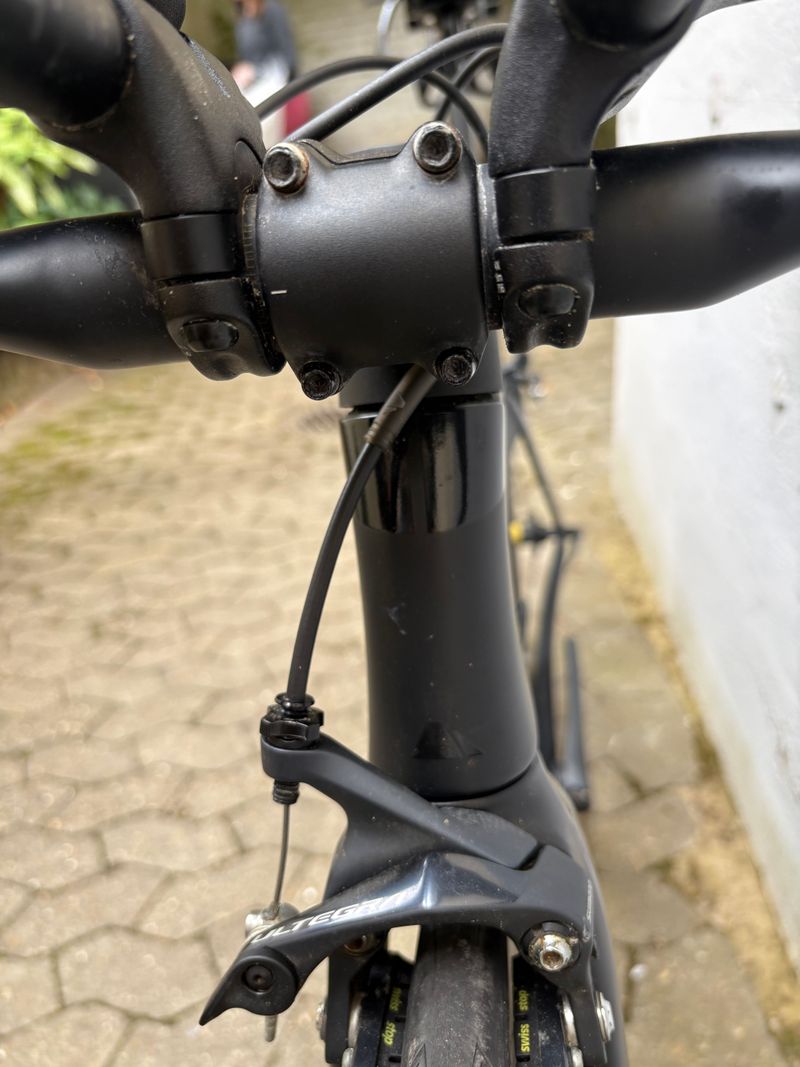 Used Canyon Speedmax WMN CF 8.0 2018 2018 Road & Gravel, Black — image 5 of 9