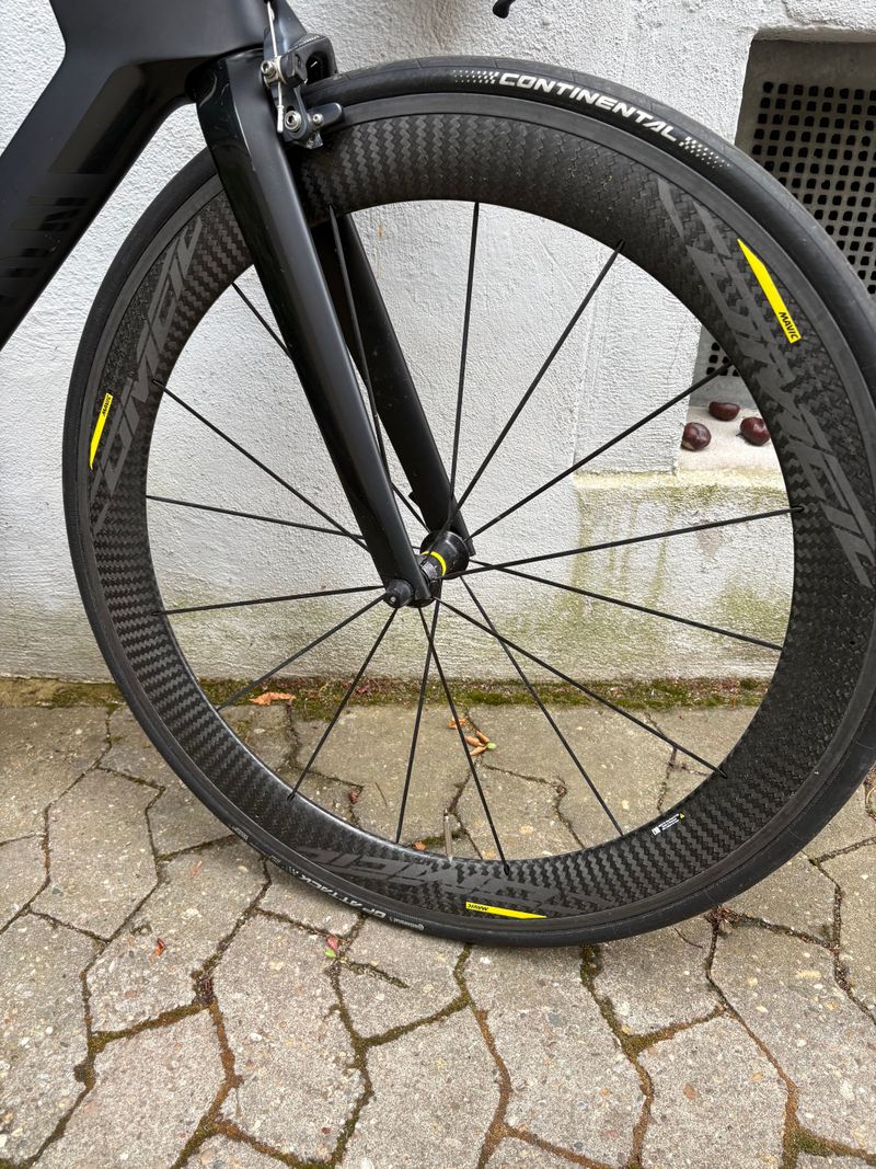 Used Canyon Speedmax WMN CF 8.0 2018 2018 Road & Gravel, Black — image 4 of 9