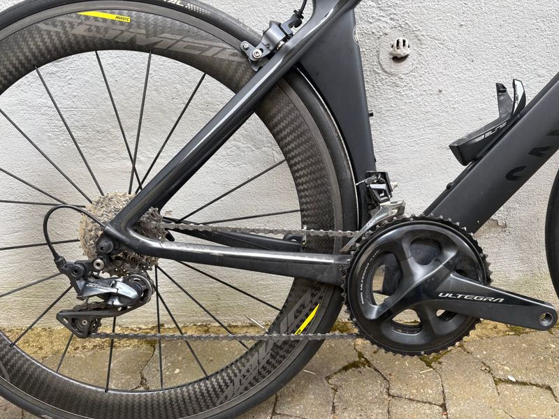 Used Canyon Speedmax WMN CF 8.0 2018 2018 Road & Gravel, Black — image 8 of 9
