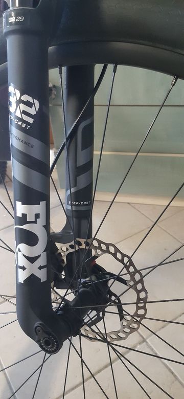 Używany Lee Cougan Rampage 428 Re Eagle 2025 2025 Mountainbike — zdjęcie 4 z 6