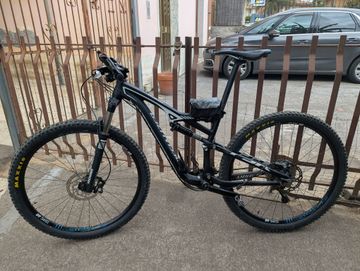 Used Specialized Camber Shimano Deore XT 2015 Mountainbike, Black — image 32 of 37