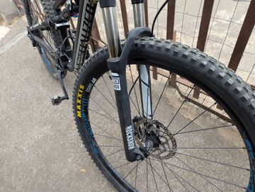 Used Specialized Camber Shimano Deore XT 2015 Mountainbike, Black — image 28 of 37