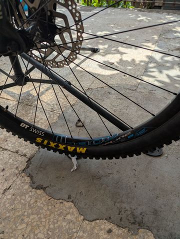Used Specialized Camber Shimano Deore XT 2015 Mountainbike, Black — image 22 of 37