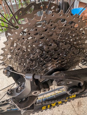 Used Specialized Camber Shimano Deore XT 2015 Mountainbike, Black — image 11 of 37