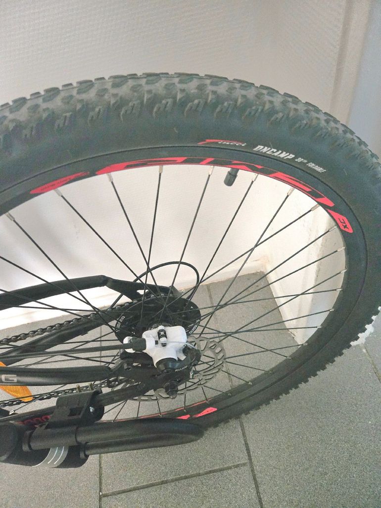 Gebrauchtes Licorne Custom Shimano Tourney 2025 Mountainbike, Schwarz — Bild 8 von 17
