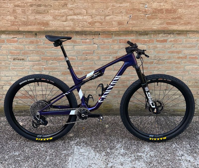 Gebrauchtes Canyon LUX Sram Eagle Transmission XX SL 2026 MTB