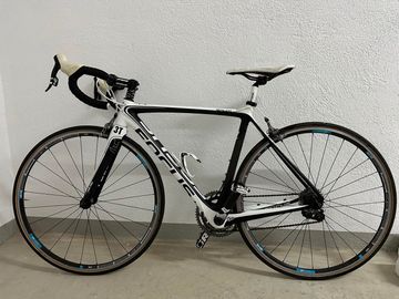 Used FOCUS Izalco Izalco 2016 Road & Gravel, White — image 4 of 7