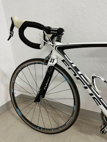 Used FOCUS Izalco Izalco 2016 Road & Gravel, White — image 7 of 7