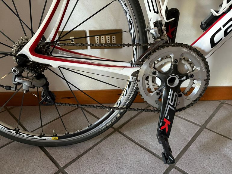 Used Cannondale Synapse Shimano Ultegra 2011 Road & Gravel, White — image 3 of 7
