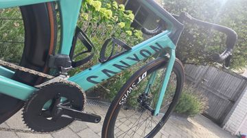 Canyon Aeroad CF SLX 7 eTap 2024 2024 Road & Gravel usato, Verde — immagine 4 di 17