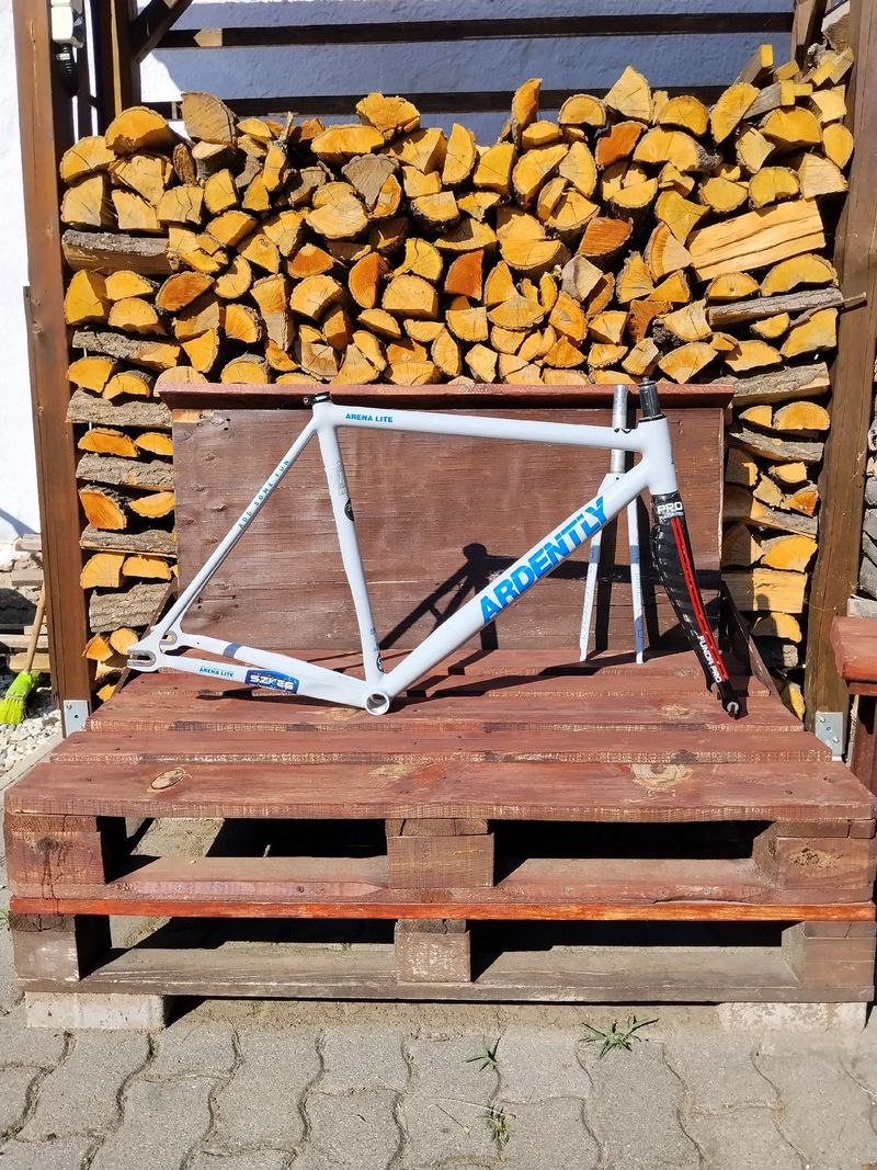 Used Ardently Custom Frameset 2025 Road & Gravel