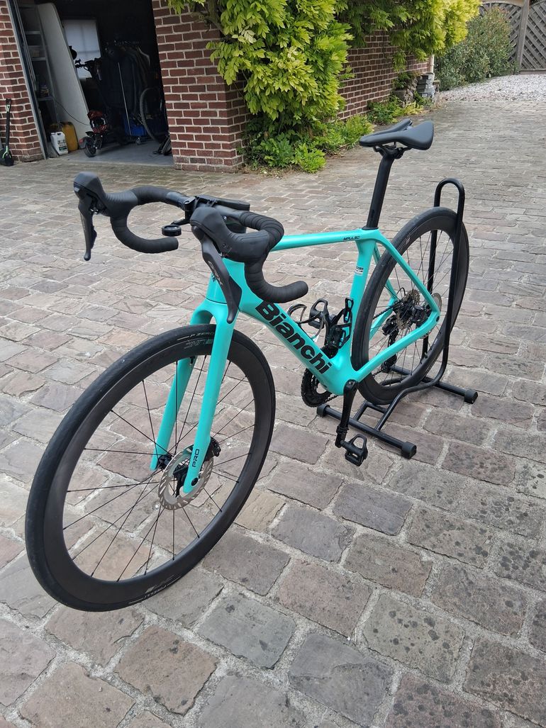 Brugt Bianchi Impulso PRO GRX 820 disc 2025 2025 Road & Gravel — billede 2 af 8