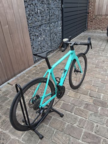 Brugt Bianchi Impulso PRO GRX 820 disc 2025 2025 Road & Gravel — billede 8 af 8