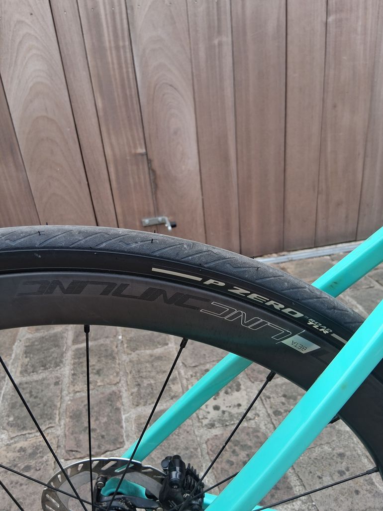 Brugt Bianchi Impulso PRO GRX 820 disc 2025 2025 Road & Gravel — billede 7 af 8