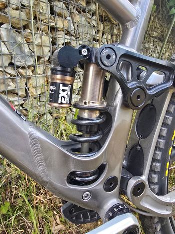 Used Banshee Custom SRAM GX Eagle 2023 Mountainbike, Light Gray — image 6 of 10