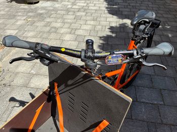 Używany Ufficine Recycle Bronte XL 2018 Urban — zdjęcie 6 z 7