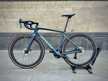 Specialized Diverge Sport Carbon 2022 2022 Road & Gravel d'occasion