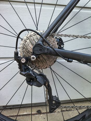 Canyon Endurace 7 2023 2023 Road & Gravel d'occasion — image 8 sur 21
