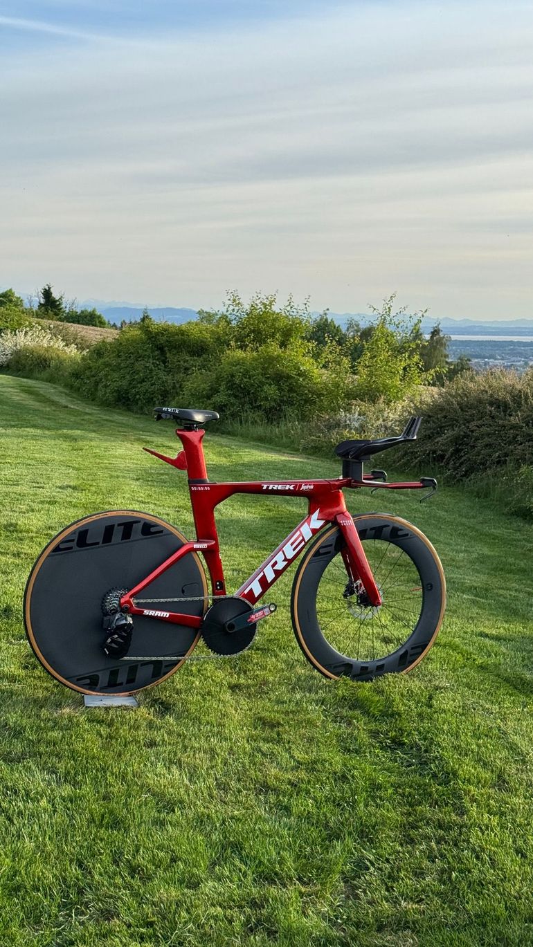 Velobuild Custom SRAM Force eTap AXS 2026 Road & Gravel d'occasion — image 2 sur 7