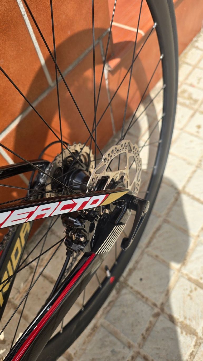 Used Merida REACTO DISC 4000 2020 2020 Road & Gravel, Black — image 9 of 20