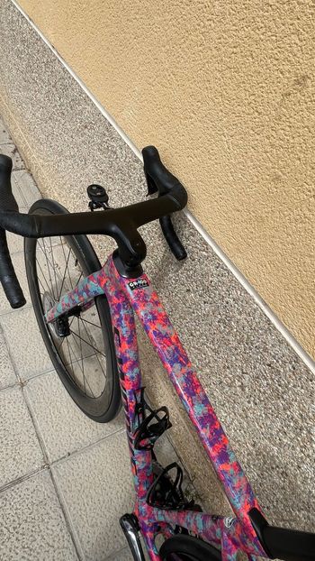 Used Specialized Tarmac Frameset 2025 Road & Gravel, White — image 4 of 7