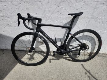Używany Specialized Tarmac SL7 Comp - Shimano 105 Di2 2025 2025 Road & Gravel